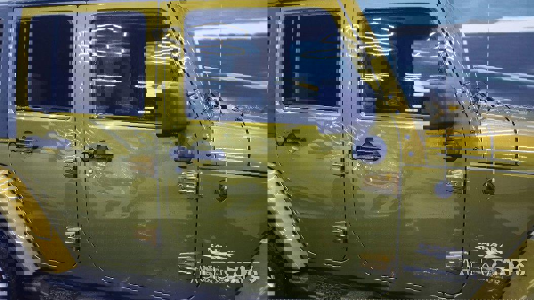 Jeep Wrangler 2.8 CRD ATX Sahara de 2009