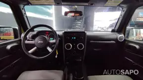 Jeep Wrangler 2.8 CRD ATX Sahara de 2009