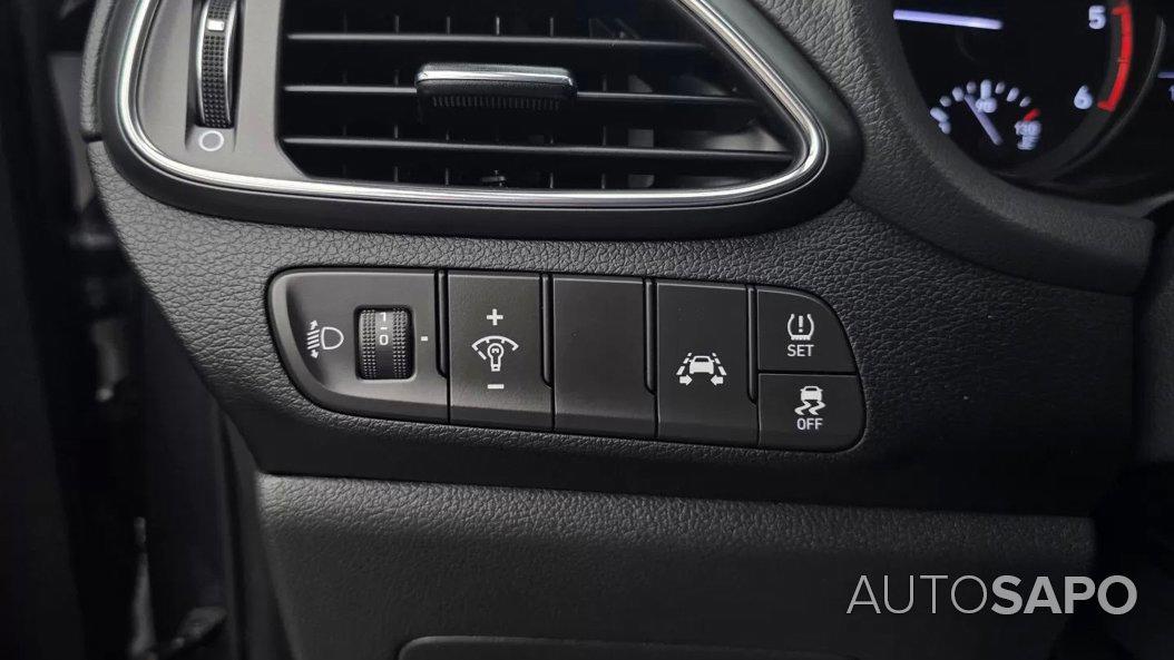 Hyundai i30 1.6 CRDi Style Plus TA 7DCT de 2020