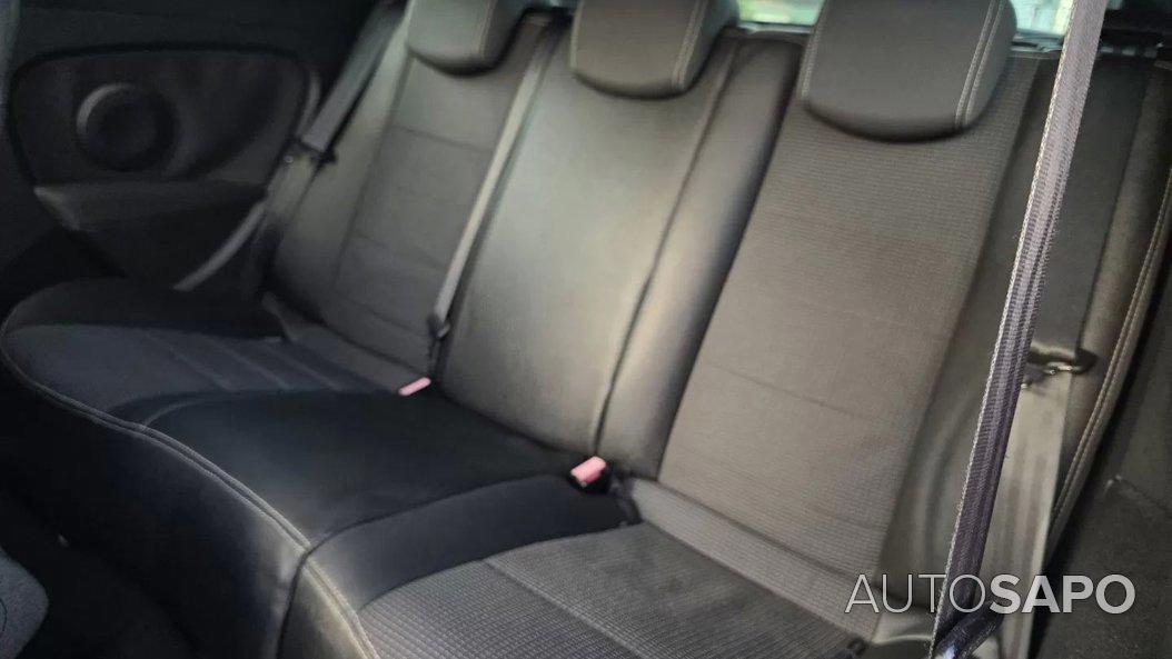 Renault Mégane 1.5 dCi Dynamique S SS de 2011