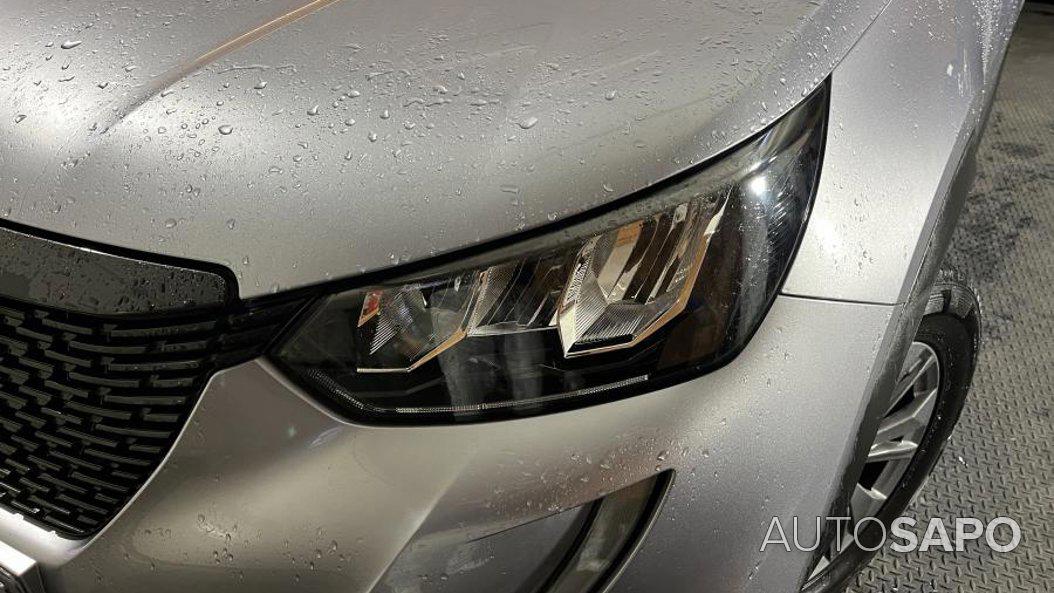 Peugeot 2008 1.5 BlueHDi Active de 2020
