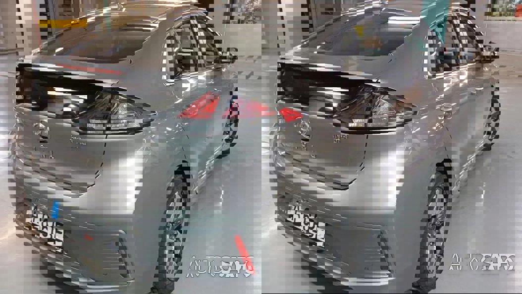 Hyundai Ioniq 1.6 GDI HEV de 2021