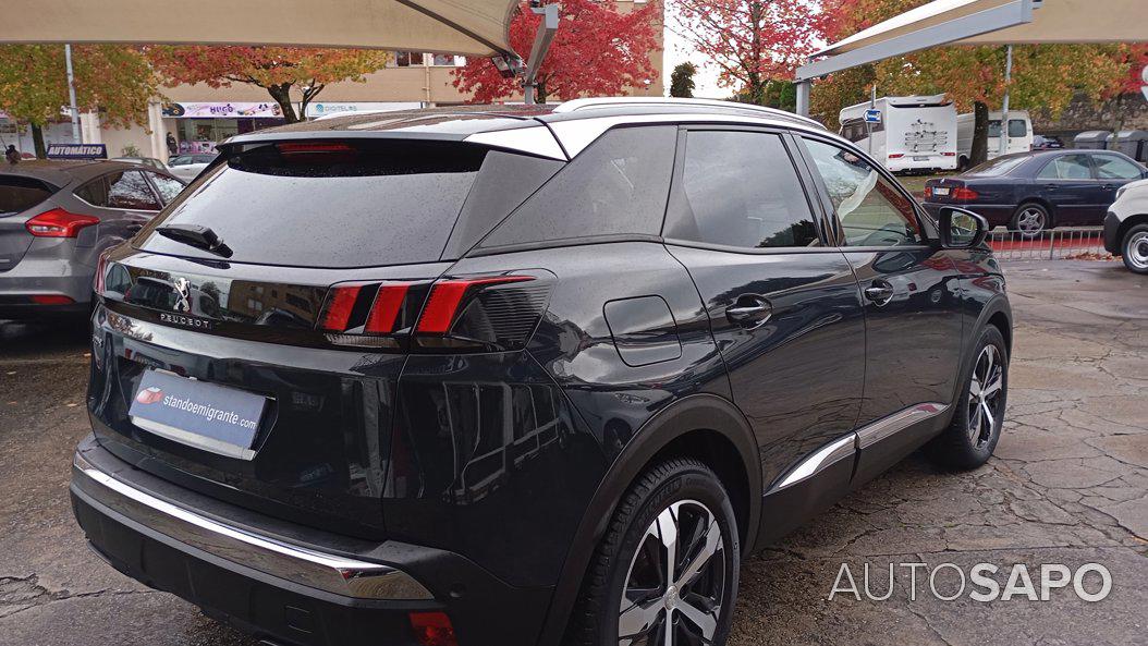 Peugeot 3008 1.2 PureTech Allure Pack EAT8 de 2020
