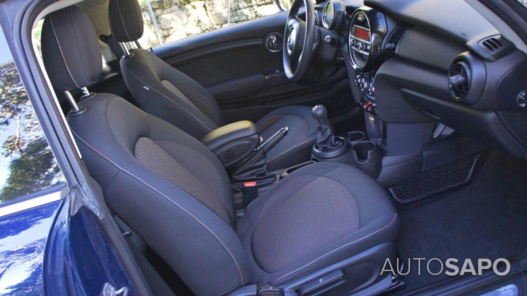 MINI One Standard de 2014