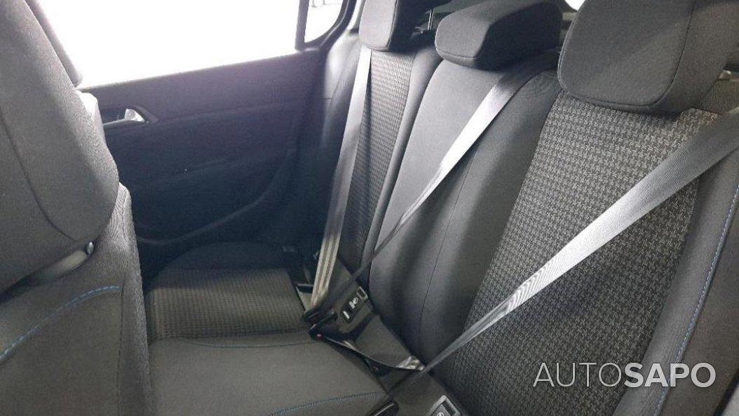 Peugeot 308 1.5 BlueHDi Style de 2021