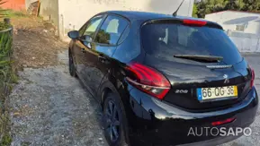 Peugeot 208 1.2 PureTech Active de 2015
