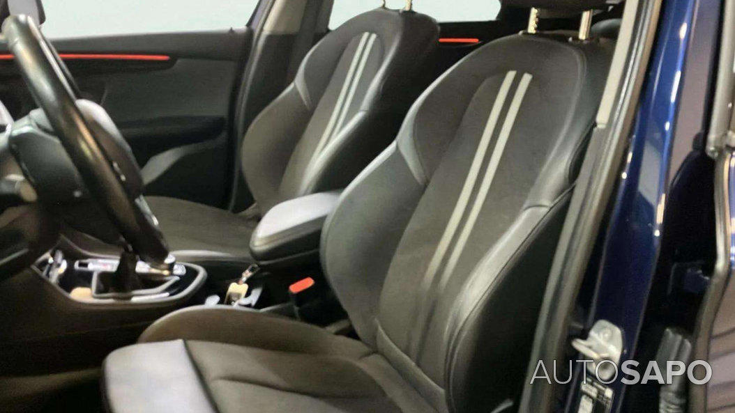 BMW Série 2 Active Tourer 216 d Line Sport de 2019