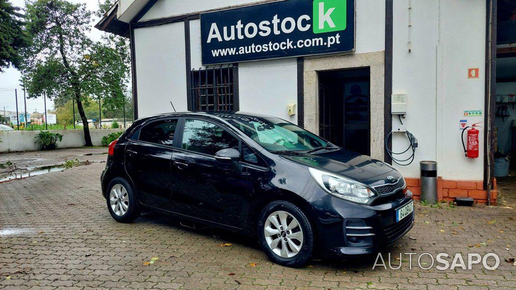 Kia Rio 1.1 CRDi TX Prime de 2015