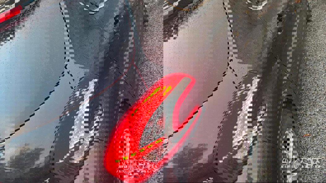 Peugeot 208 1.5 BlueHDi Allure de 2012