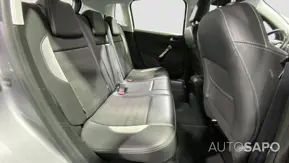 Peugeot 2008 1.2 PureTech Allure EAT6 de 2016