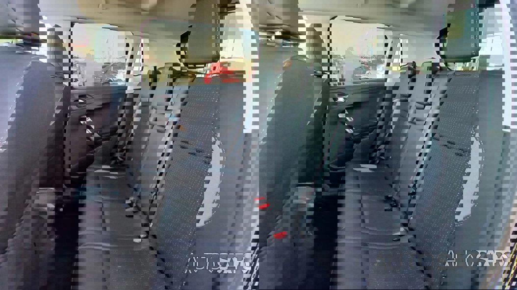 Peugeot 2008 1.2 PureTech Allure de 2016