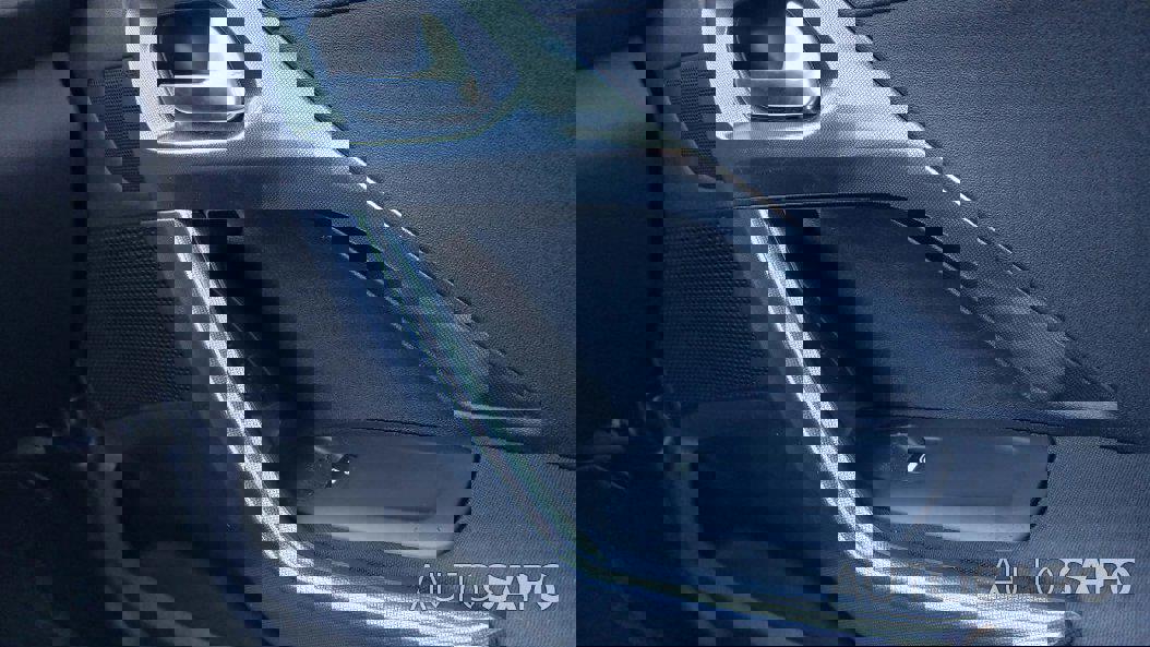 Peugeot 2008 1.2 PureTech Allure de 2016