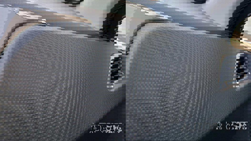 Peugeot 2008 1.2 PureTech Allure de 2016