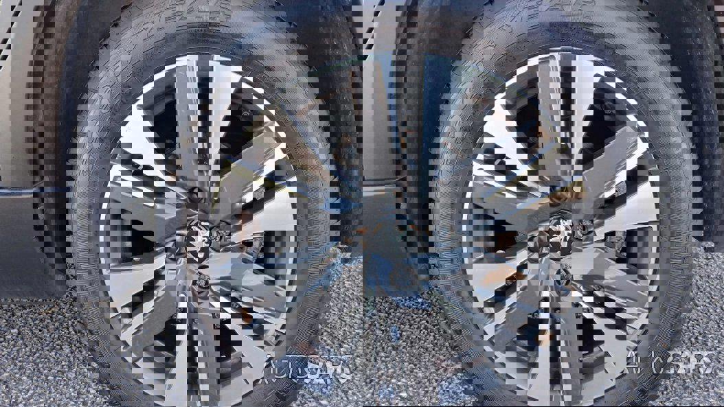 Peugeot 2008 1.2 PureTech Allure de 2016