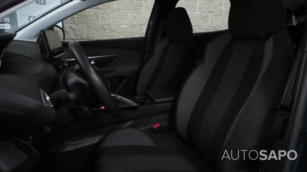 Peugeot 3008 1.5 BlueHDi Active Pack de 2021