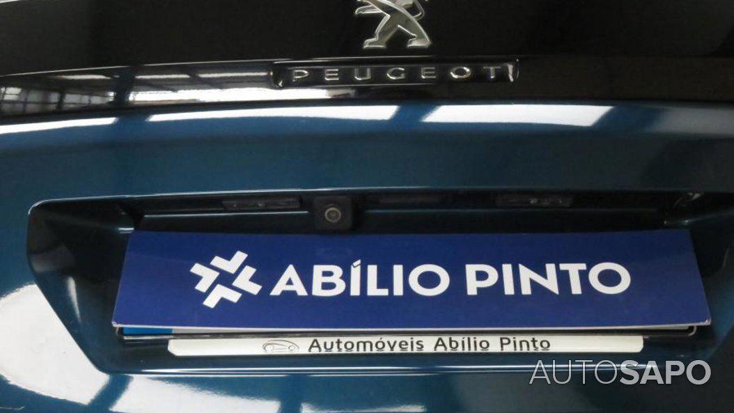 Peugeot 3008 1.5 BlueHDi Active Pack de 2021