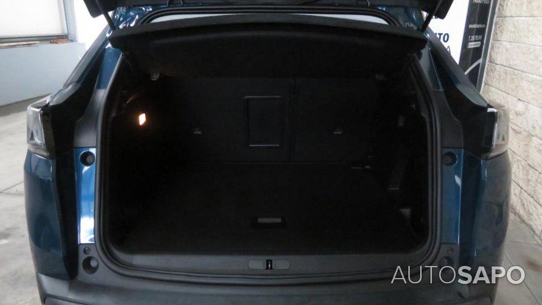 Peugeot 3008 1.5 BlueHDi Active Pack de 2021