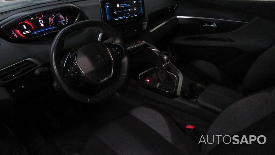 Peugeot 3008 1.5 BlueHDi Active Pack de 2021