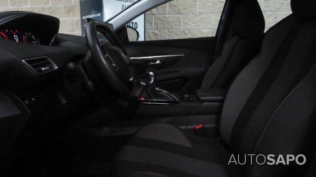 Peugeot 3008 1.5 BlueHDi Active Pack de 2021