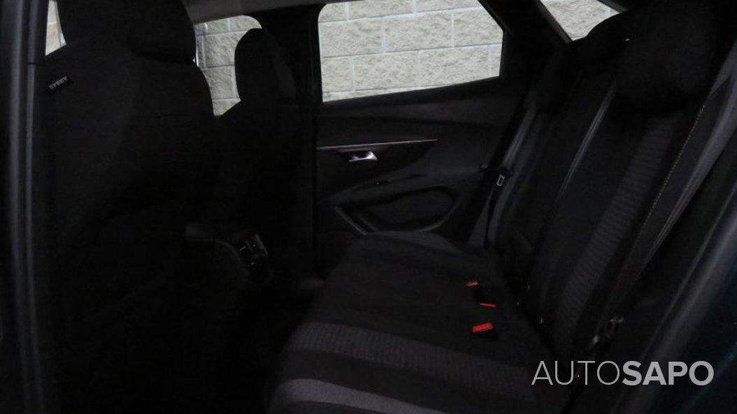 Peugeot 3008 1.5 BlueHDi Active Pack de 2021