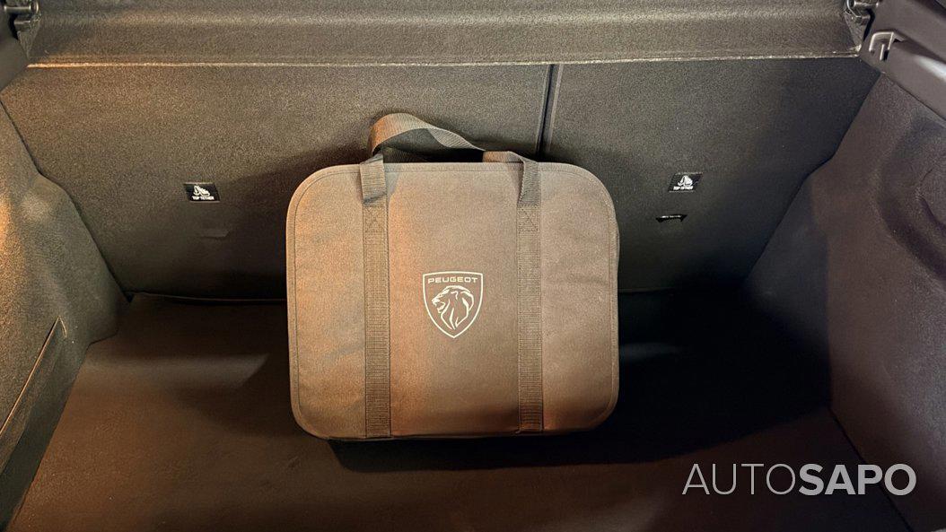 Peugeot E-208 de 2022