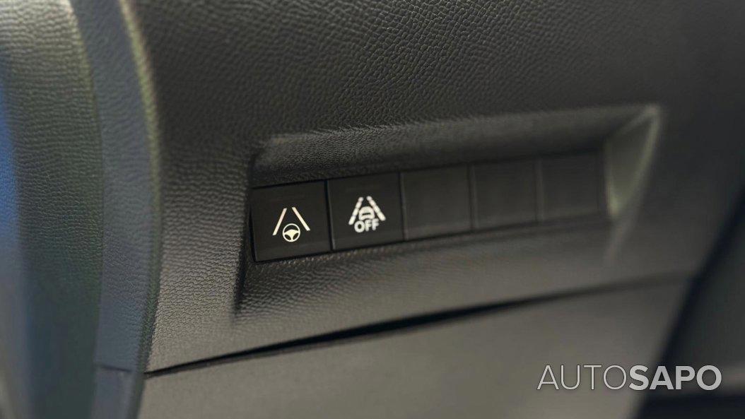 Peugeot E-208 GT de 2021