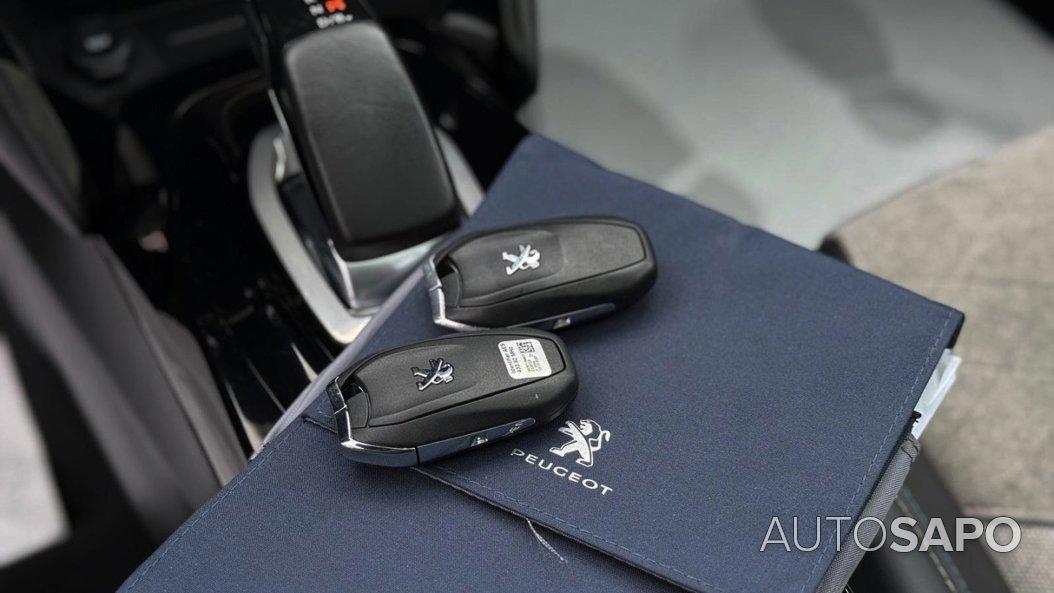 Peugeot E-208 GT de 2021