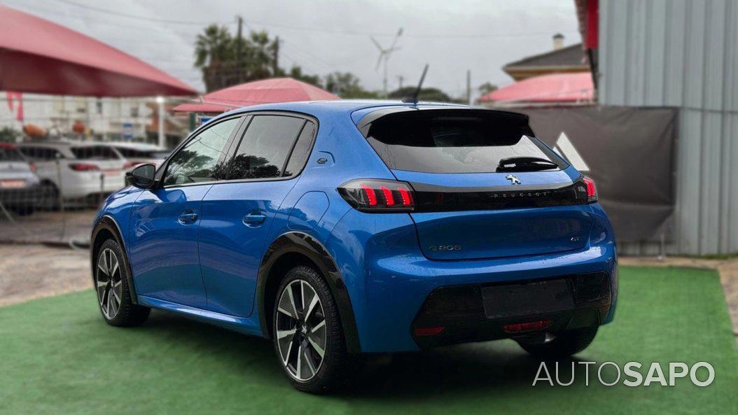 Peugeot E-208 GT de 2021