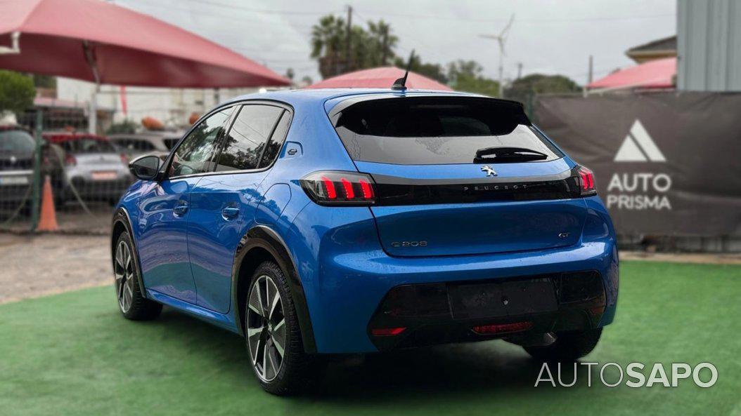 Peugeot E-208 GT de 2021