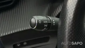 Peugeot E-208 GT de 2021