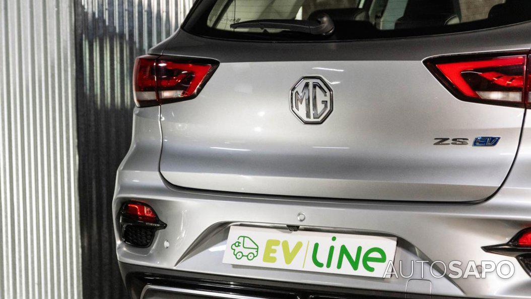 MG ZS 72.6 kWh 2WD Luxury de 2022