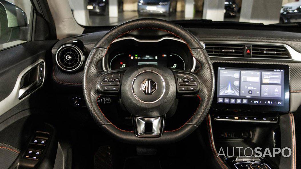 MG ZS 72.6 kWh 2WD Luxury de 2022