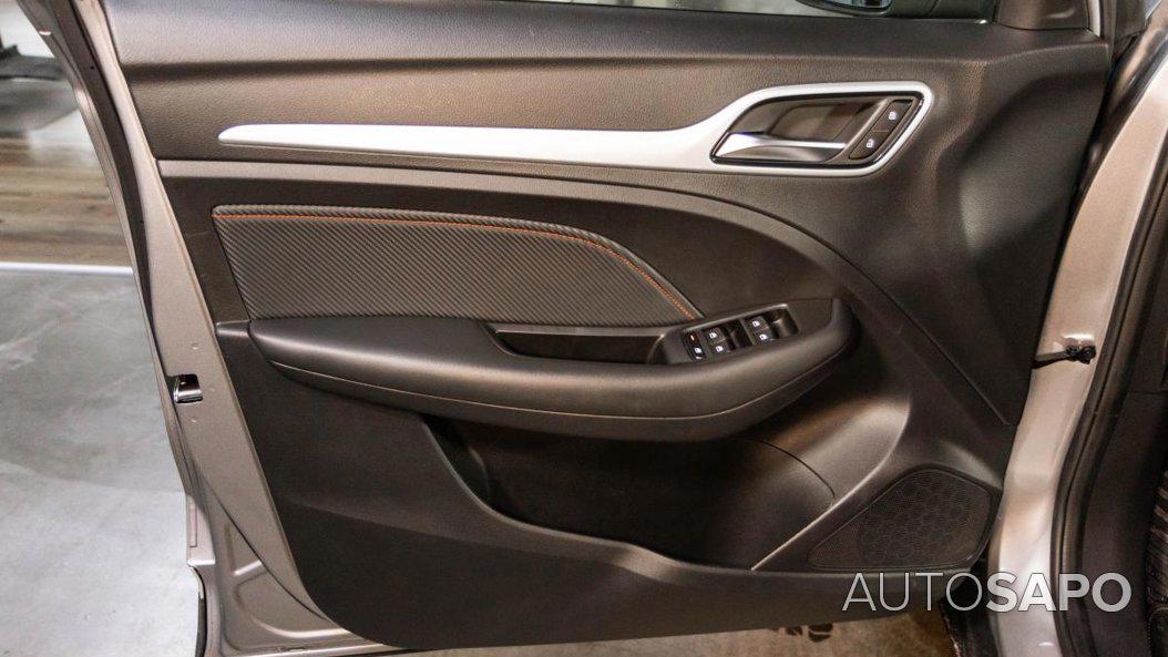 MG ZS 72.6 kWh 2WD Luxury de 2022