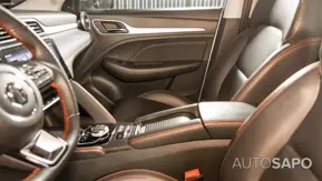 MG ZS 72.6 kWh 2WD Luxury de 2022