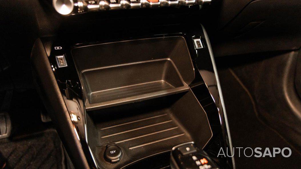 Peugeot E-208 de 2020