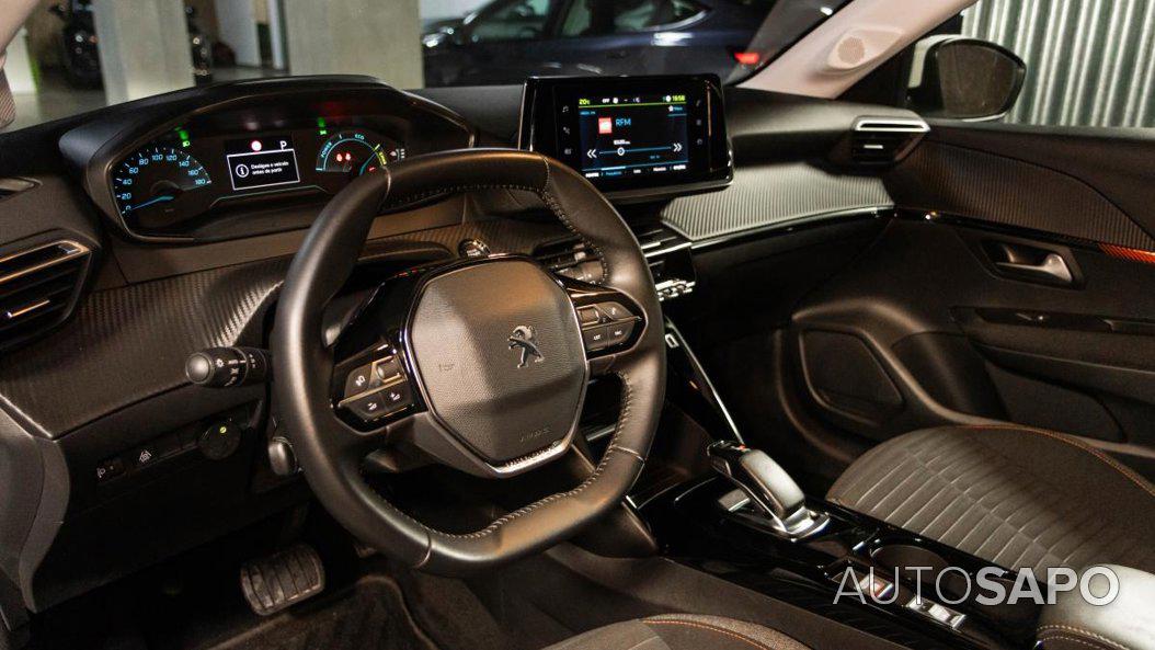 Peugeot E-208 de 2020