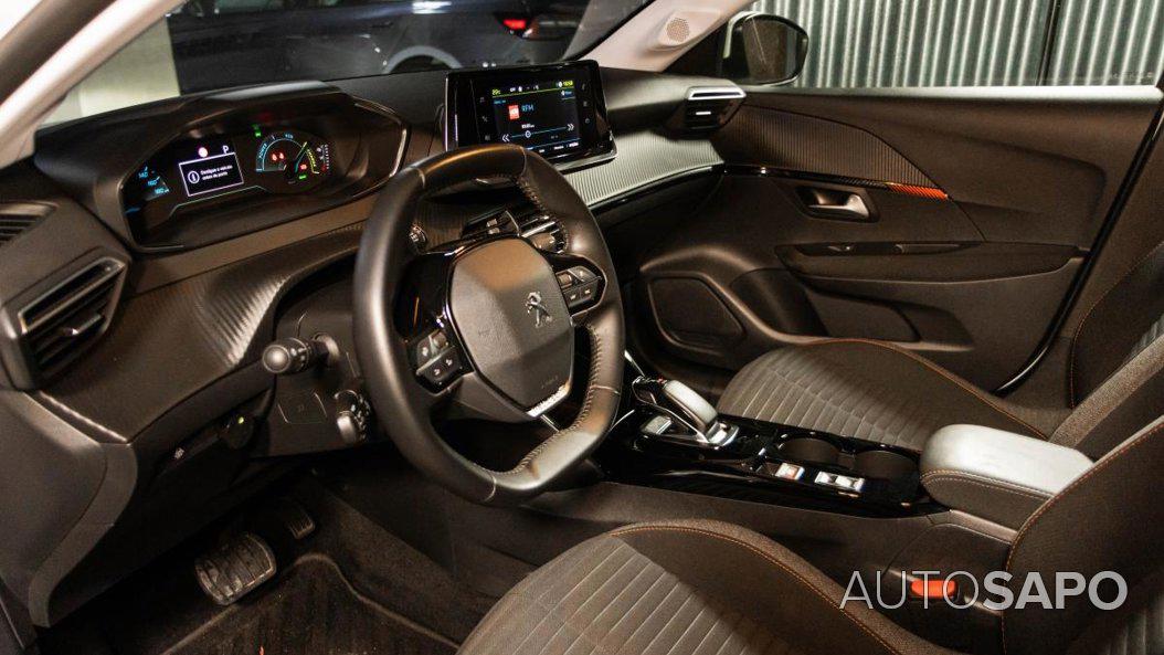 Peugeot E-208 de 2020