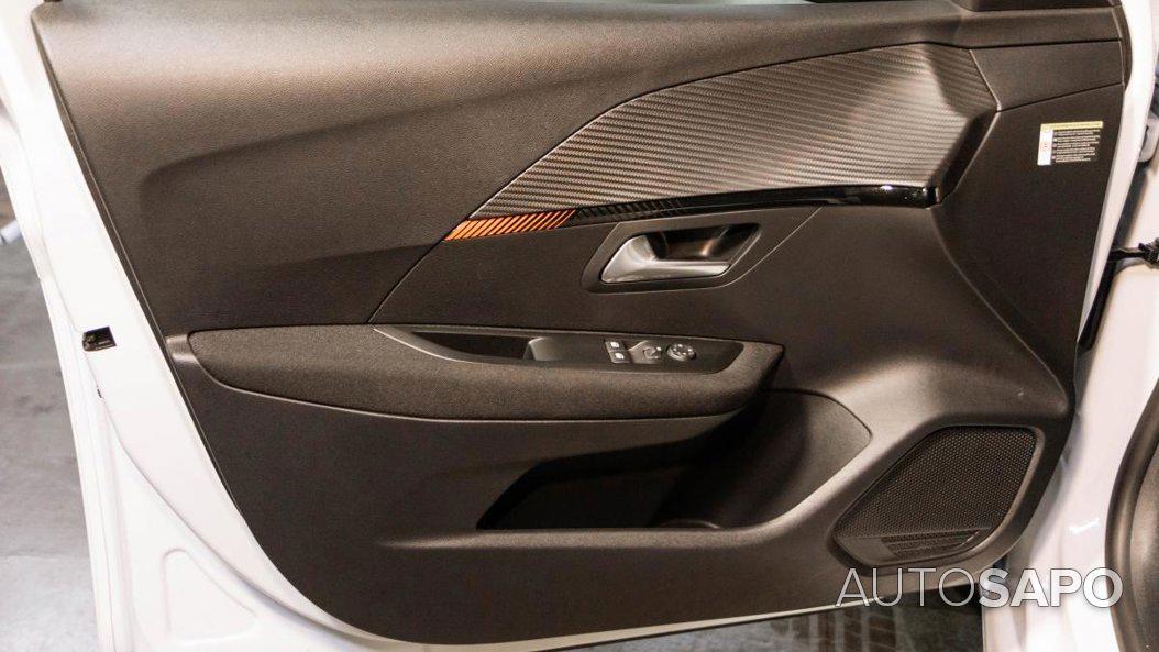 Peugeot E-208 de 2020