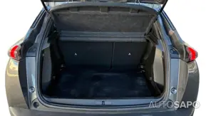 Peugeot 2008 1.2 PureTech Active Pack EAT8 de 2023