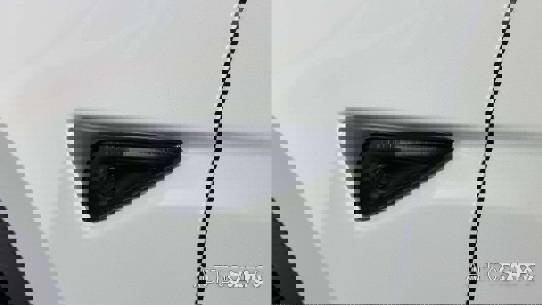 Tesla Model Y Long-Range RWD de 2024