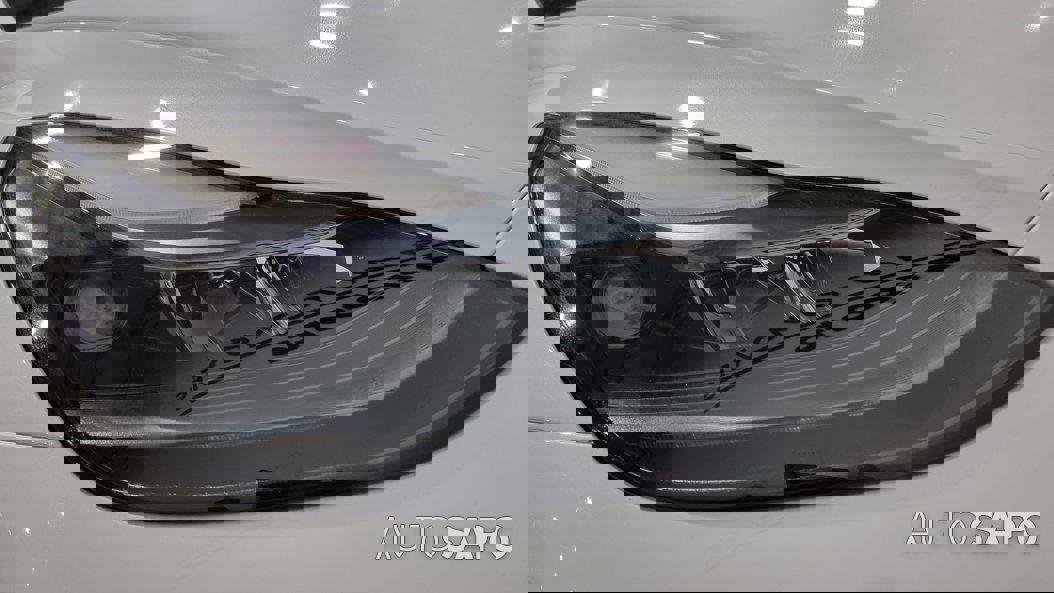 Tesla Model Y Long-Range RWD de 2024