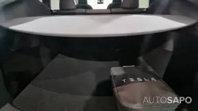 Tesla Model Y Long-Range RWD de 2024