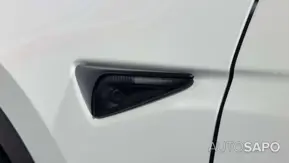 Tesla Model Y Long-Range RWD de 2024