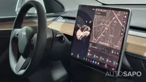 Tesla Model Y Long-Range RWD de 2024