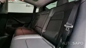 Tesla Model Y Long-Range RWD de 2024