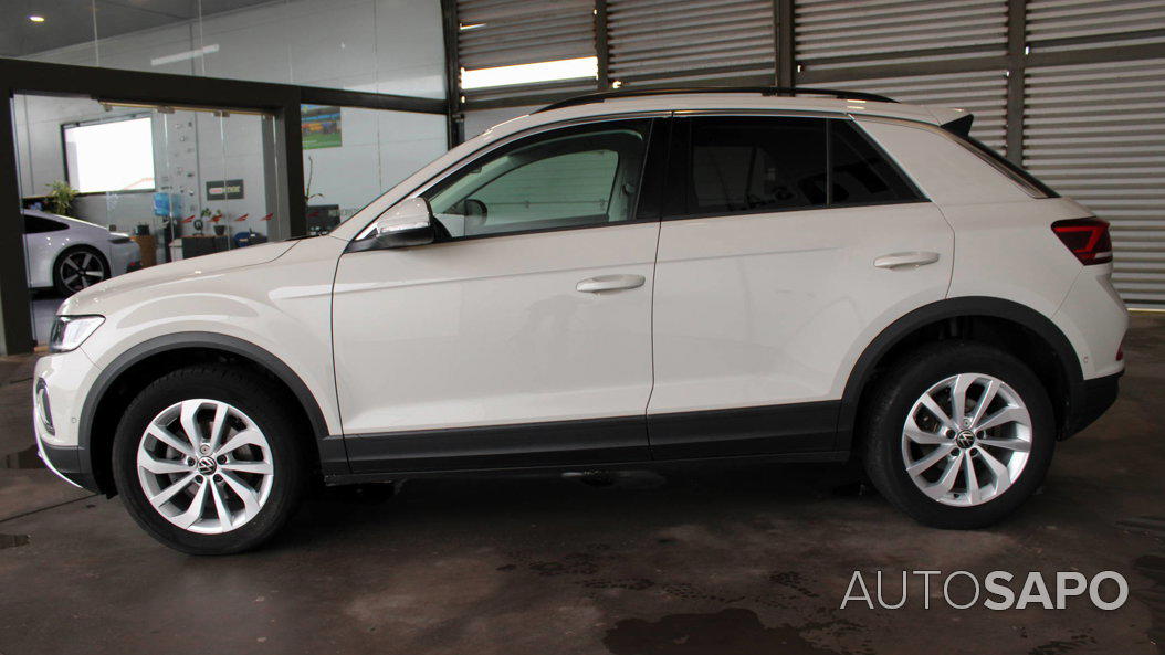 Volkswagen T-Roc 1.0 TSI Style de 2024