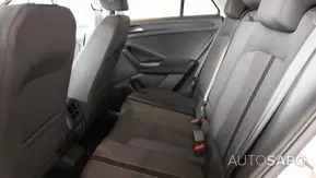 Volkswagen T-Roc 1.0 TSI Style de 2024