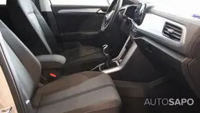 Volkswagen T-Roc 1.0 TSI Style de 2024