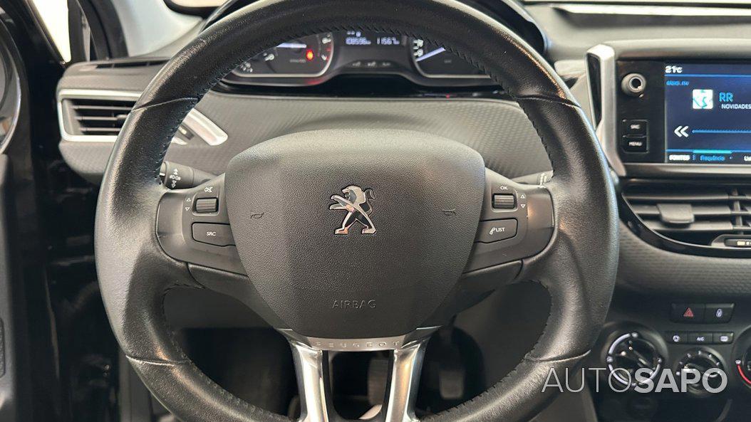 Peugeot 2008 1.2 PureTech Style de 2018