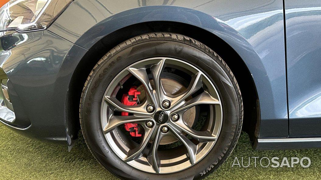 Ford Focus 1.0 EcoBoost MHEV ST-Line de 2021